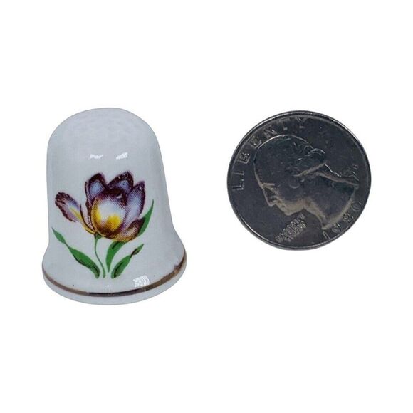 Vintage Las Vegas Purple Flower Sewing Thimble 1" White Ceramic Gold Trim - Picture 6 of 6